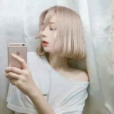 发光的河流